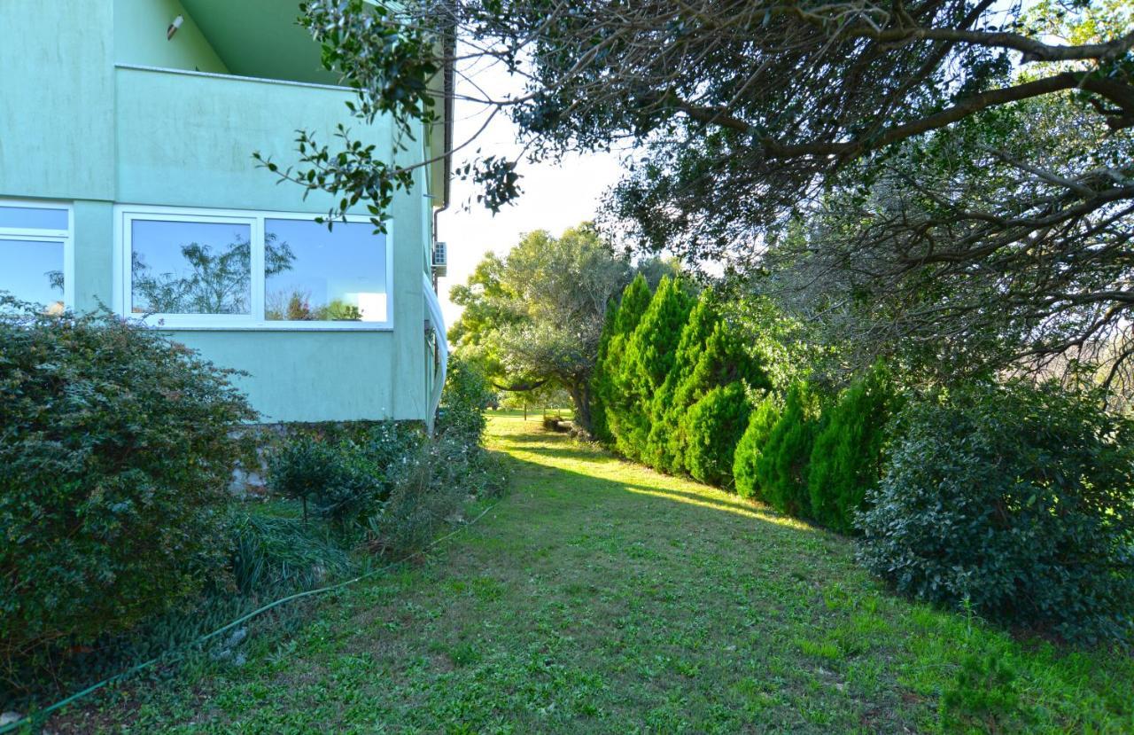 Apartments Bernarda 1773 Banjole Extérieur photo